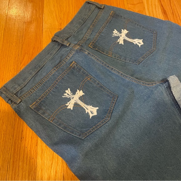 Colombian Artist Streetwear Brand Fourtopus Graphic Denim Jorts / Jean Shorts - Picture 11 of 12